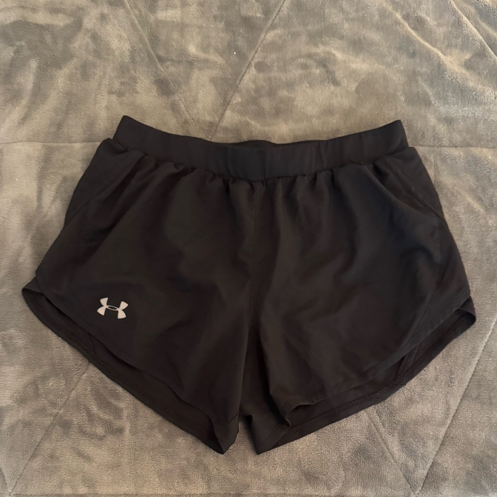 Under Armour Black Athletic Shorts Lightweight Breathable Design